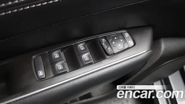 Renault Korea SM6 — Фото автомобиля 28