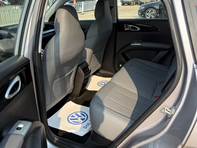 Geely Starry Wish — Фото автомобиля 5