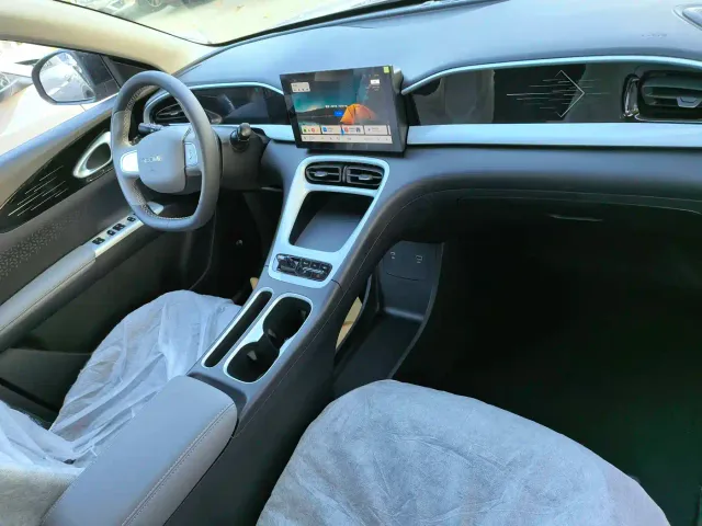 Geely Starry Wish — Фото автомобиля 8