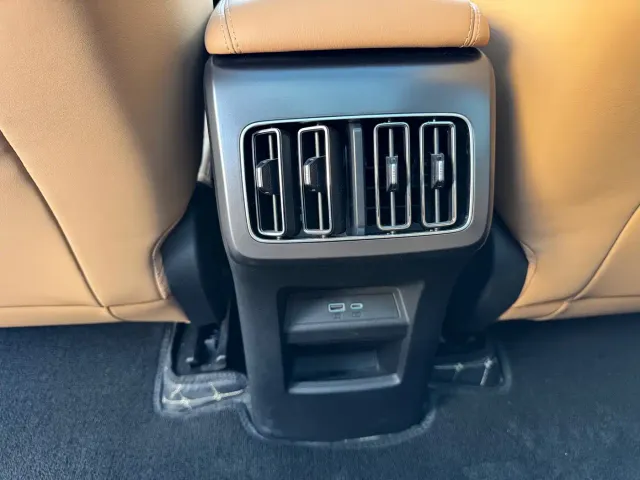 BYD Song L DM-i — Фото автомобиля 14