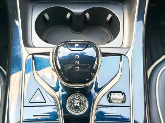 BYD Qin PLUS — Фото автомобиля 17