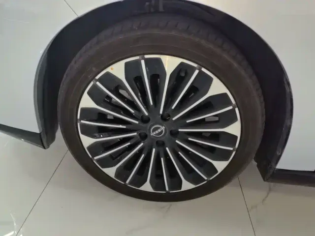 Nissan N7 — Фото автомобиля 22