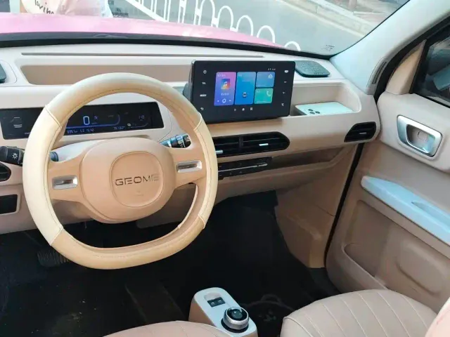 Geely Panda — Фото автомобиля 10