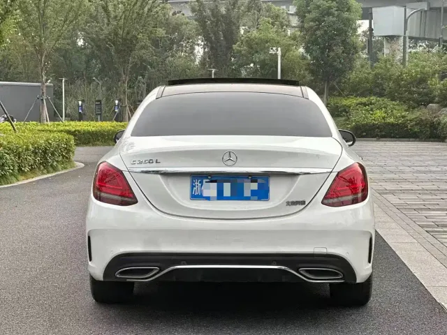 Mercedes-Benz C-Class — Фото автомобиля 5