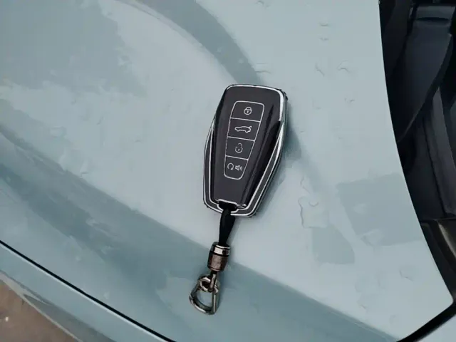 Geely Geometry E Firefly — Фото автомобиля 8