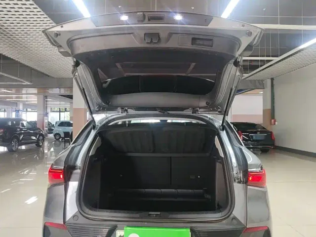 BYD Yuan PLUS — Фото автомобиля 14