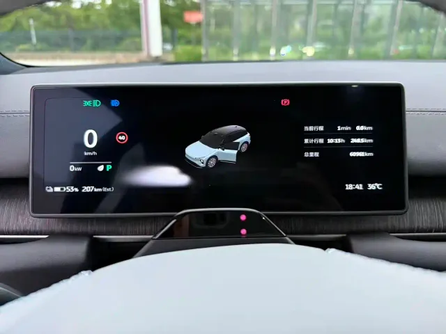 Nio ES6 — Фото автомобиля 6