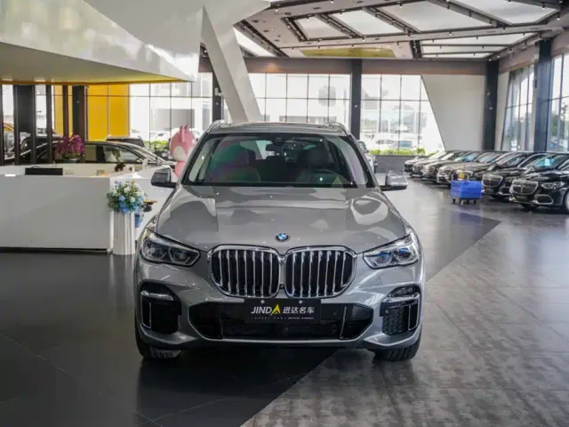 BMW X5 — Фото автомобиля 3