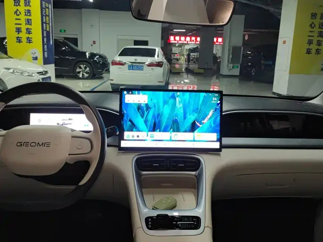 Geely Starry Wish — Фото автомобиля 13