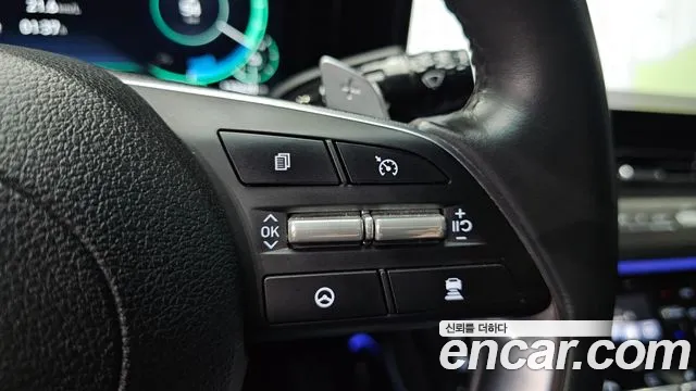 Hyundai Grandeur Grandeur (New) Hybrid — Фото автомобиля 30