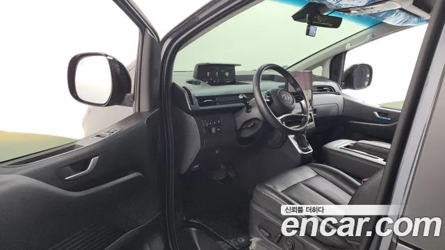 Hyundai Staria Staria Tourer 11 мест — Фото автомобиля 9