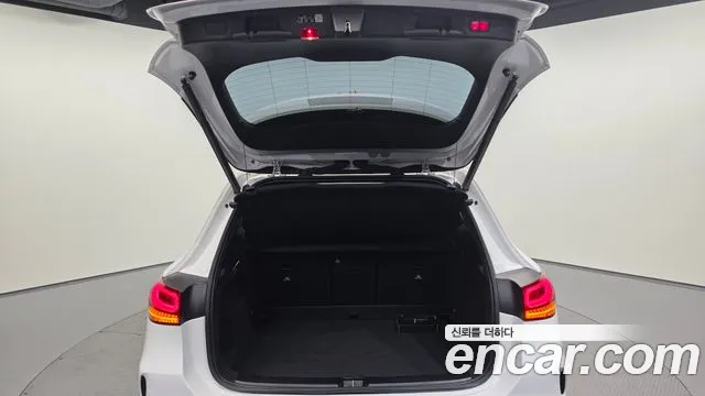 Mercedes-Benz GLA-Class — Фото автомобиля 21