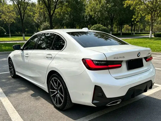 BMW 3 Series — Фото автомобиля 6