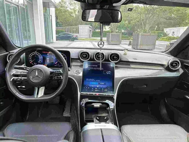 Mercedes-Benz C-Class — Фото автомобиля 5