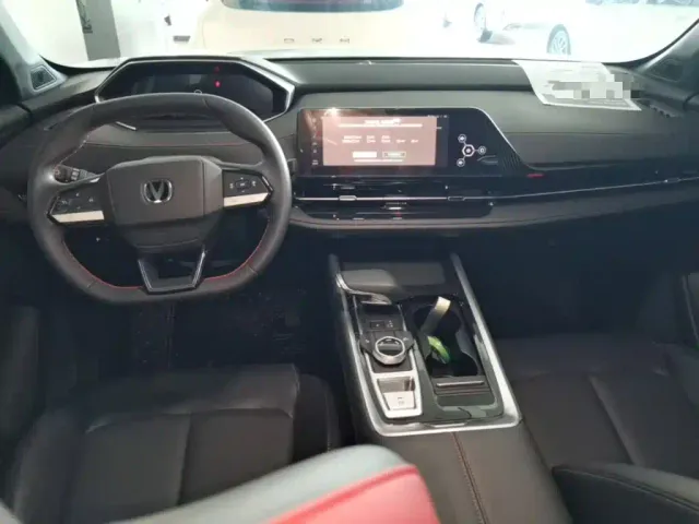 Changan CS55 Plus — Фото автомобиля 9