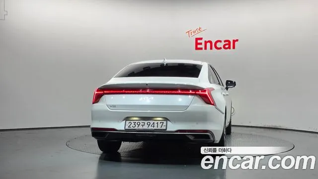 Kia K8 — Фото автомобиля 4