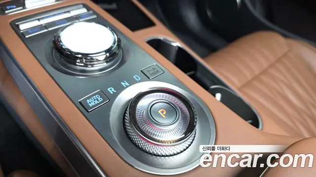 Genesis GV70 2.5T Бензин AWD — Фото автомобиля 9