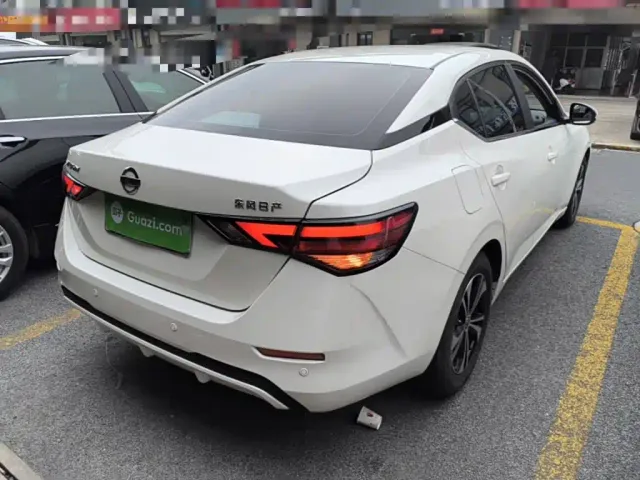 Nissan Sylphy — Фото автомобиля 6