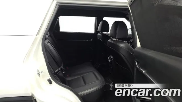 KG_Mobility_Ssangyong Torres Torres Бензин 1.5 2WD — Фото автомобиля 11