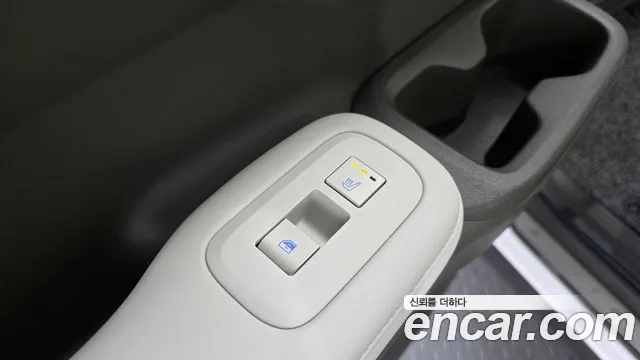 Hyundai Santa Fe MX5 — Фото автомобиля 24