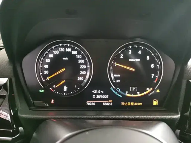 BMW 1 Series — Фото автомобиля 11