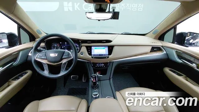 Cadillac XT5 — Фото автомобиля 8