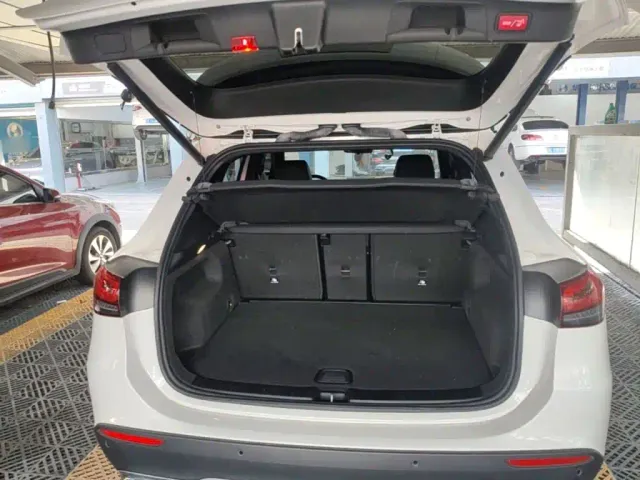 Mercedes-Benz GLA-Class — Фото автомобиля 18