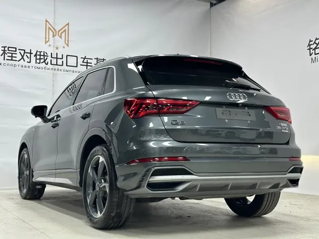 Audi Q3 — Фото автомобиля 6