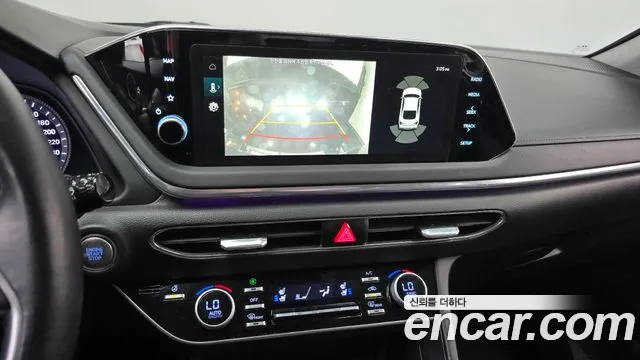 Hyundai Sonata — Фото автомобиля 18