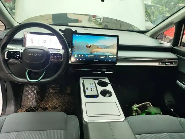 GAC Aion Y — Фото автомобиля 9