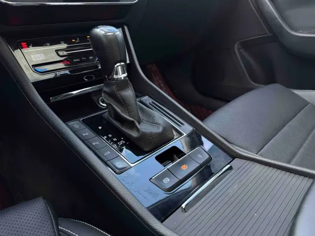 Skoda Superb — Фото автомобиля 13
