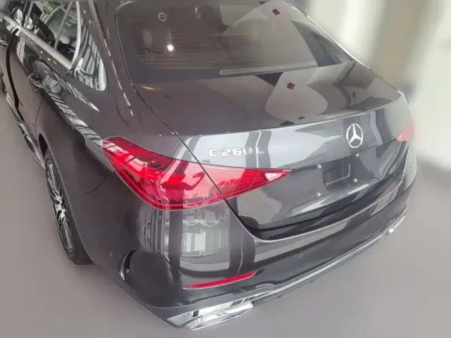 Mercedes-Benz C-Class — Фото автомобиля 7