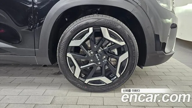 Kia Seltos New — Фото автомобиля 6