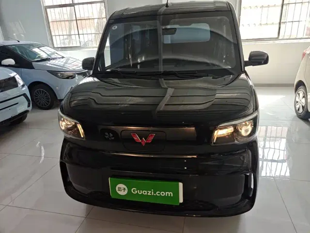 Wuling Zhiguang NEV — Фото автомобиля 2