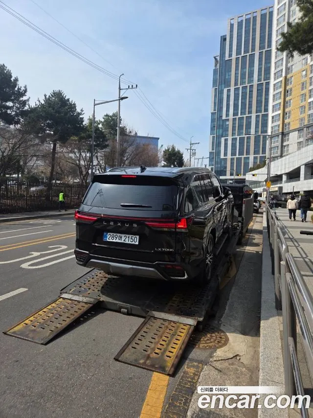 Lexus LX — Фото автомобиля 2