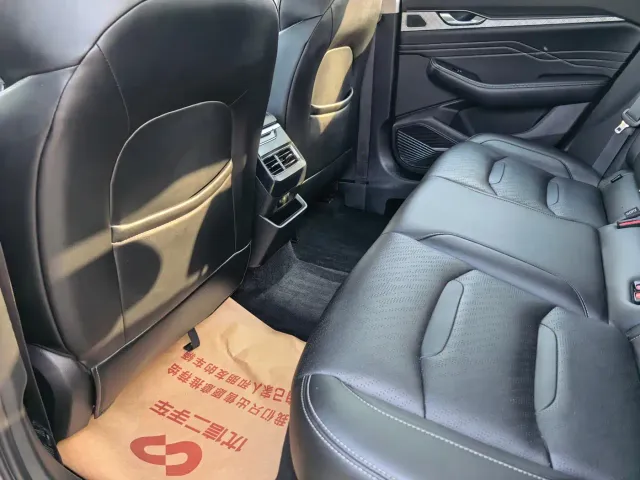 Geely Xingrui — Фото автомобиля 5