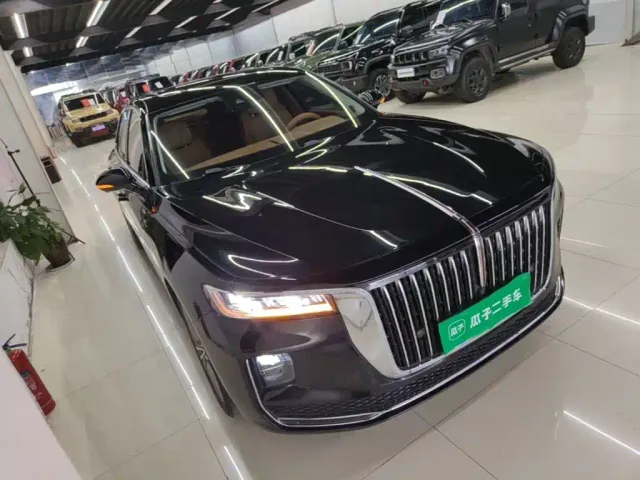 Hongqi H9 — Фото автомобиля 3