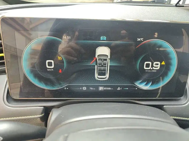 Roewe RX5 — Фото автомобиля 11