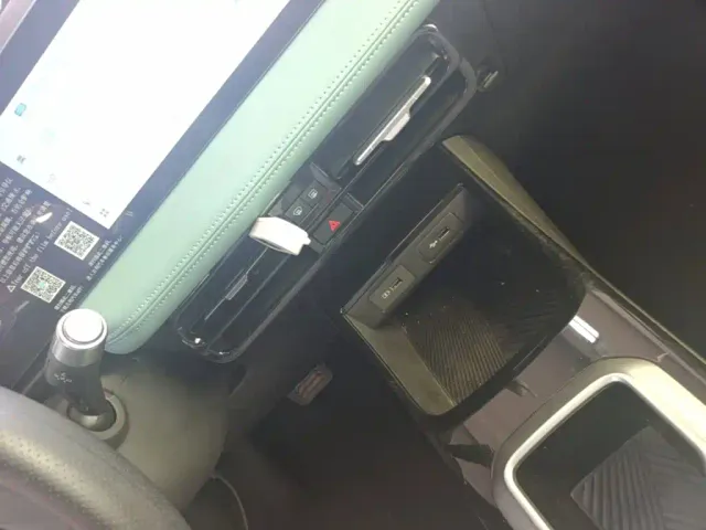 Geely Geometry E Firefly — Фото автомобиля 13