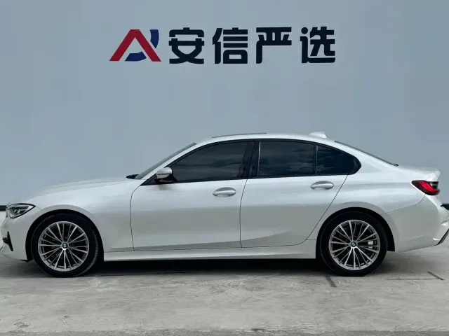 BMW BMW 3 Series 2023 320i M Sport Package — Фото автомобиля 9