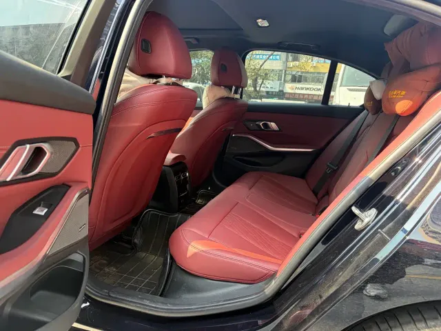 BMW 3 Series — Фото автомобиля 6