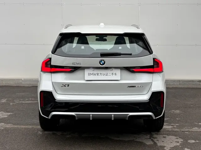 BMW X1 — Фото автомобиля 17