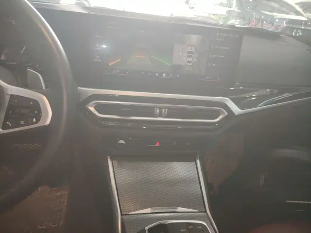 BMW 3 Series — Фото автомобиля 5