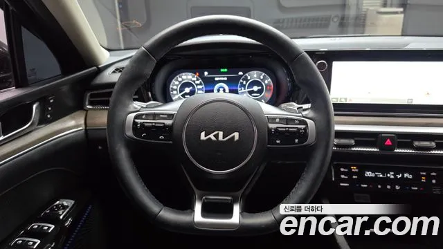 Kia K5 Generation 3 — Фото автомобиля 13