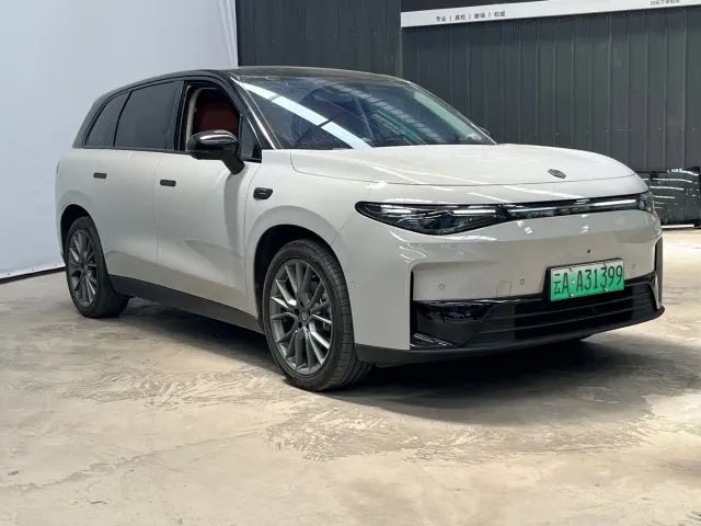 Leapmotor C10 — Фото автомобиля 3