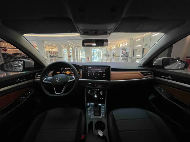 Volkswagen Bora 2024 280TSI DSG Comfort Ride Edition — Фото автомобиля 6