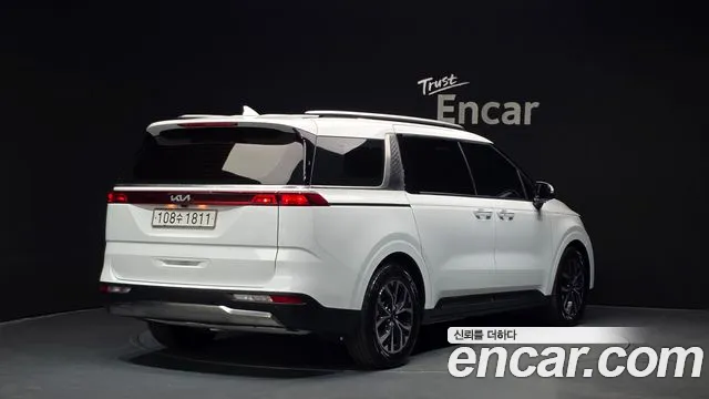 Kia Canival Carnival 4 поколение Бензин 9 мест Noblesse — Фото автомобиля 2