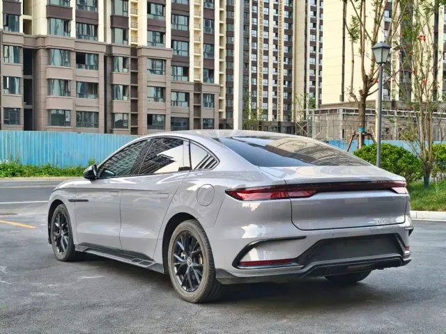 BYD Han — Фото автомобиля 6