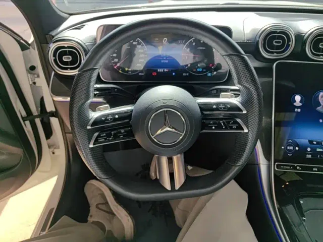 Mercedes-Benz C-Class — Фото автомобиля 10
