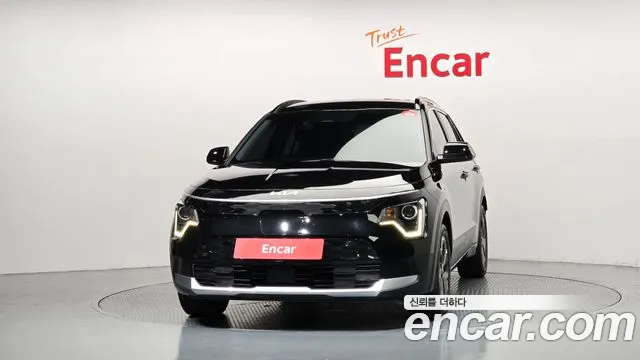 Kia Niro Niro (New) — Фото автомобиля 3